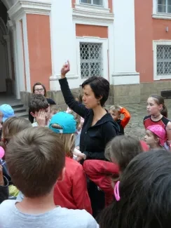 Škola v přírodě 1. A, 2. B, 4. A - Broumov (část 1)