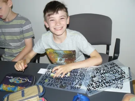 Škola v přírodě 1. A, 2. B, 4. A - Broumov (část 1)