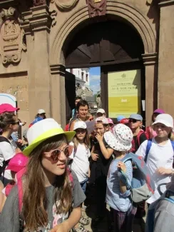 Škola v přírodě 1. A, 2. B, 4. A - Broumov (část 1)