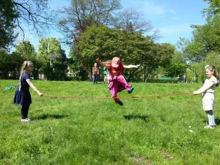 Běžný den v ŠD u druháků - červen