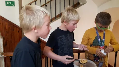 Misijní štrúdlování 2019_část 2