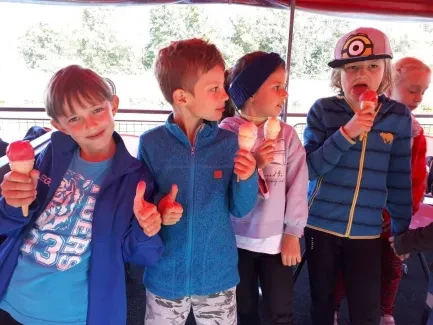 Den církevního školství_2. A a 2. B