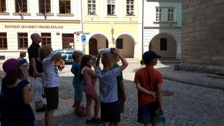 Za hradeckými lvy s architektem města_2. A