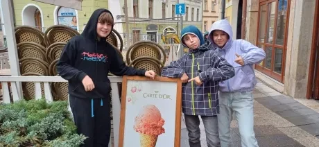 Reklama v češtině_5. B