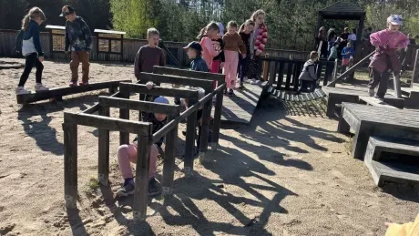 Den Země_1. A, 1. B