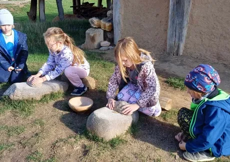 Den církevního školství_archeopark_1. A_1