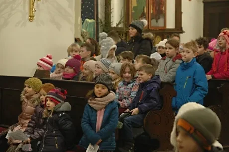 Mše svatá před Vánocemi