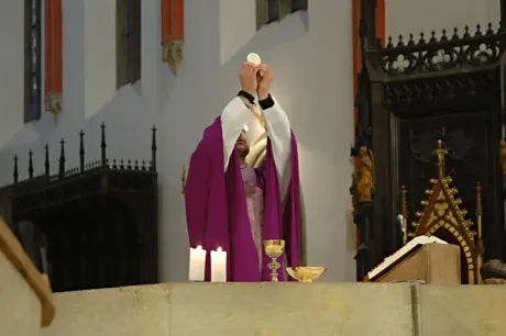 Mše svatá před Vánocemi