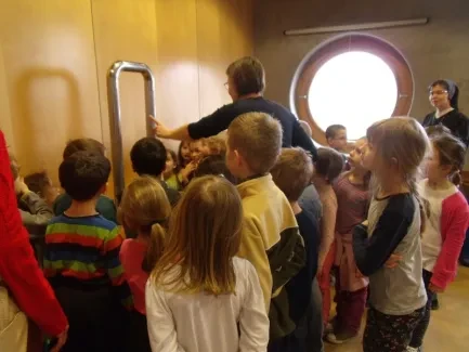 ŠD prvňáků na výstavě Hry a klamy ve vědecké knihovně