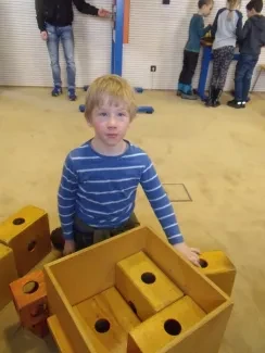 ŠD prvňáků na výstavě Hry a klamy ve vědecké knihovně