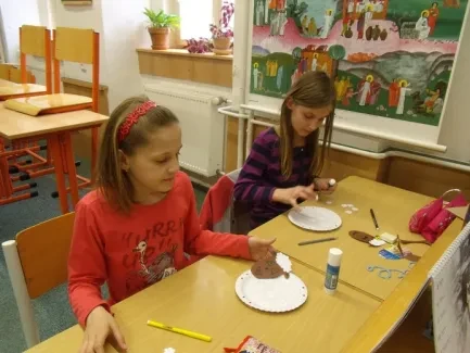 Kroužek Ovečka a Holka IN