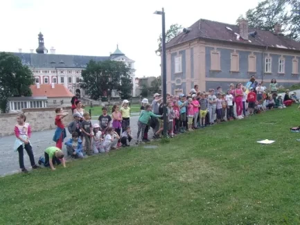 Škola v přírodě 1. A, 2. B, 4. A - Broumov (část 3)