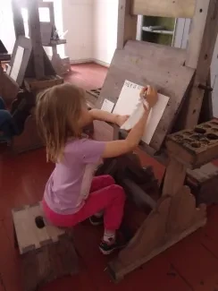 Škola v přírodě 1. A, 2. B, 4. A - Broumov (část 3)