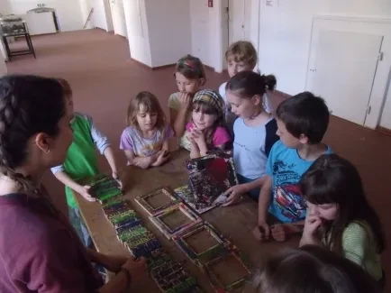 Škola v přírodě 1. A, 2. B, 4. A - Broumov (část 3)