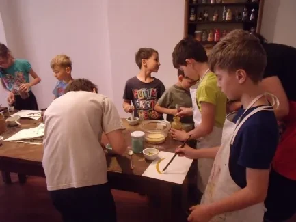 Škola v přírodě 1. A, 2. B, 4. A - Broumov (část 3)