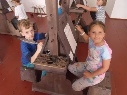 Škola v přírodě 1. A, 2. B, 4. A - Broumov (část 3)