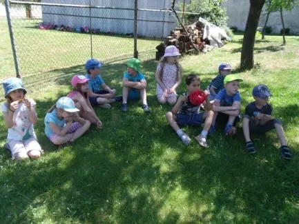 Putování s hradeckými lvy do kláštera - ŠD 1.tř.