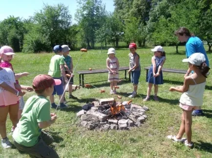 Putování s hradeckými lvy do kláštera - ŠD 1.tř.