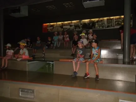 Výlet 1. A - Hučák, projížďka lodí