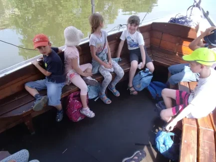 Výlet 1. A - Hučák, projížďka lodí