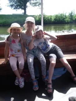 Výlet 1. A - Hučák, projížďka lodí