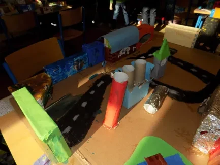 Město z krabic_3. B