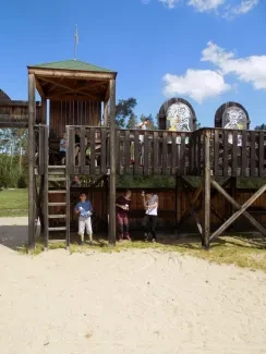 Rytířské hradiště_5. B