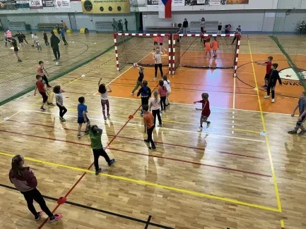 Školní turnaj_vybíjená