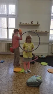 Landart a lampičky ve školní družině