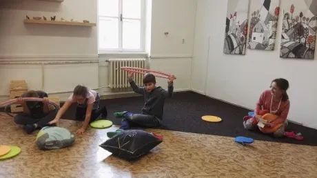 Landart a lampičky ve školní družině