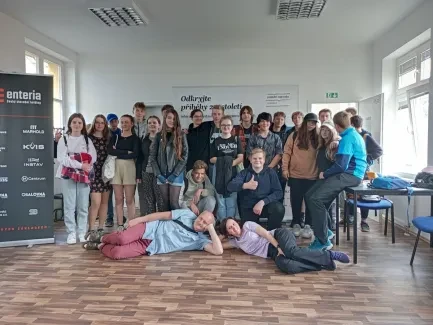 Institut Paměti národa_8. A