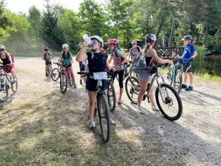 Cyklovýlet_5. B