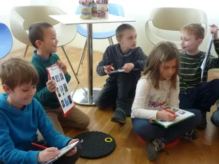 Druháci premiérově v Galerii moderního umění