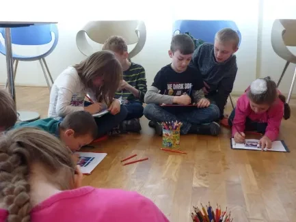 Druháci premiérově v Galerii moderního umění