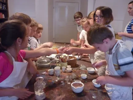 Škola v přírodě 1. A, 2. B, 4. A - Broumov (část 2)