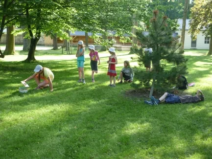 Škola v přírodě 1. A, 2. B, 4. A - Broumov (část 3)