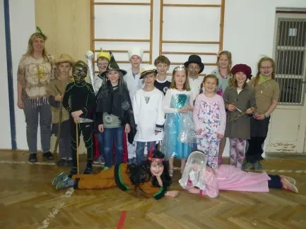 Masopust - karneval - 1. B a 2. A