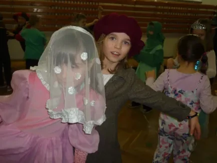 Masopust - karneval - 1. B a 2. A