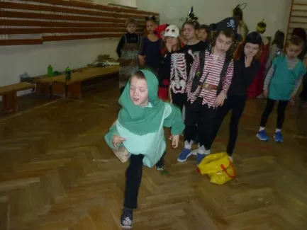 Masopust - karneval - 1. B a 2. A