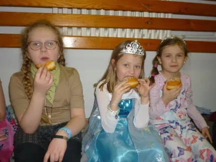 Masopust - karneval - 1. B a 2. A