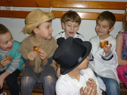 Masopust - karneval - 1. B a 2. A