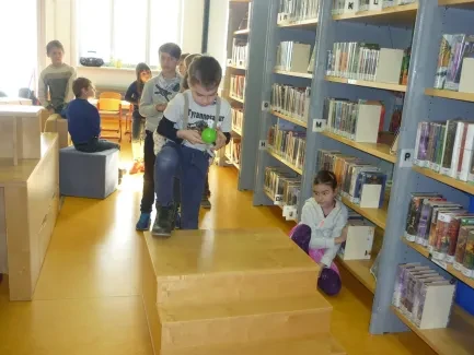 Knihovna "U Velryby"_2. A