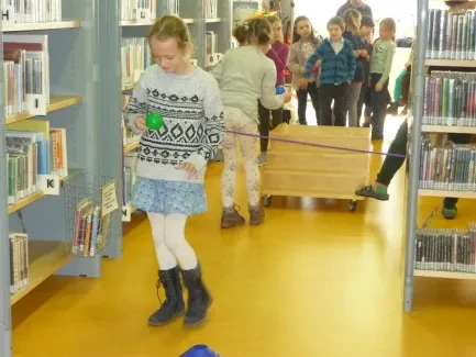 Knihovna "U Velryby"_2. A