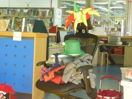 Knihovna "U Velryby"_2. A