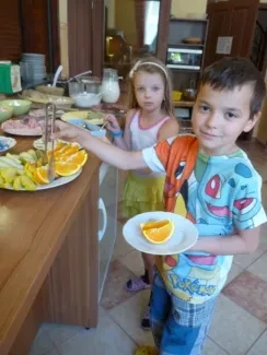 Škola v přírodě 1.B, 2.A - Janské Lázně (část 2)