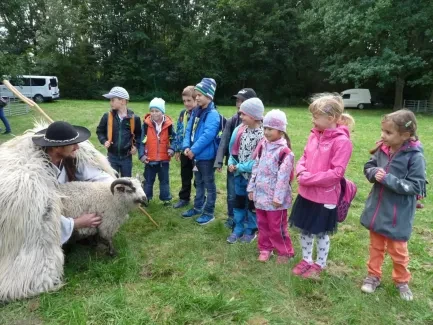 Den církevního školství - 1. A, 2. B