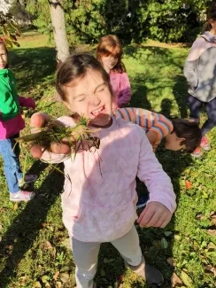 NAB_Stvoření světa_2. B