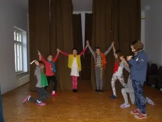 Přespávání Holka IN