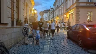 Flošna a přespávačka_9. B_2